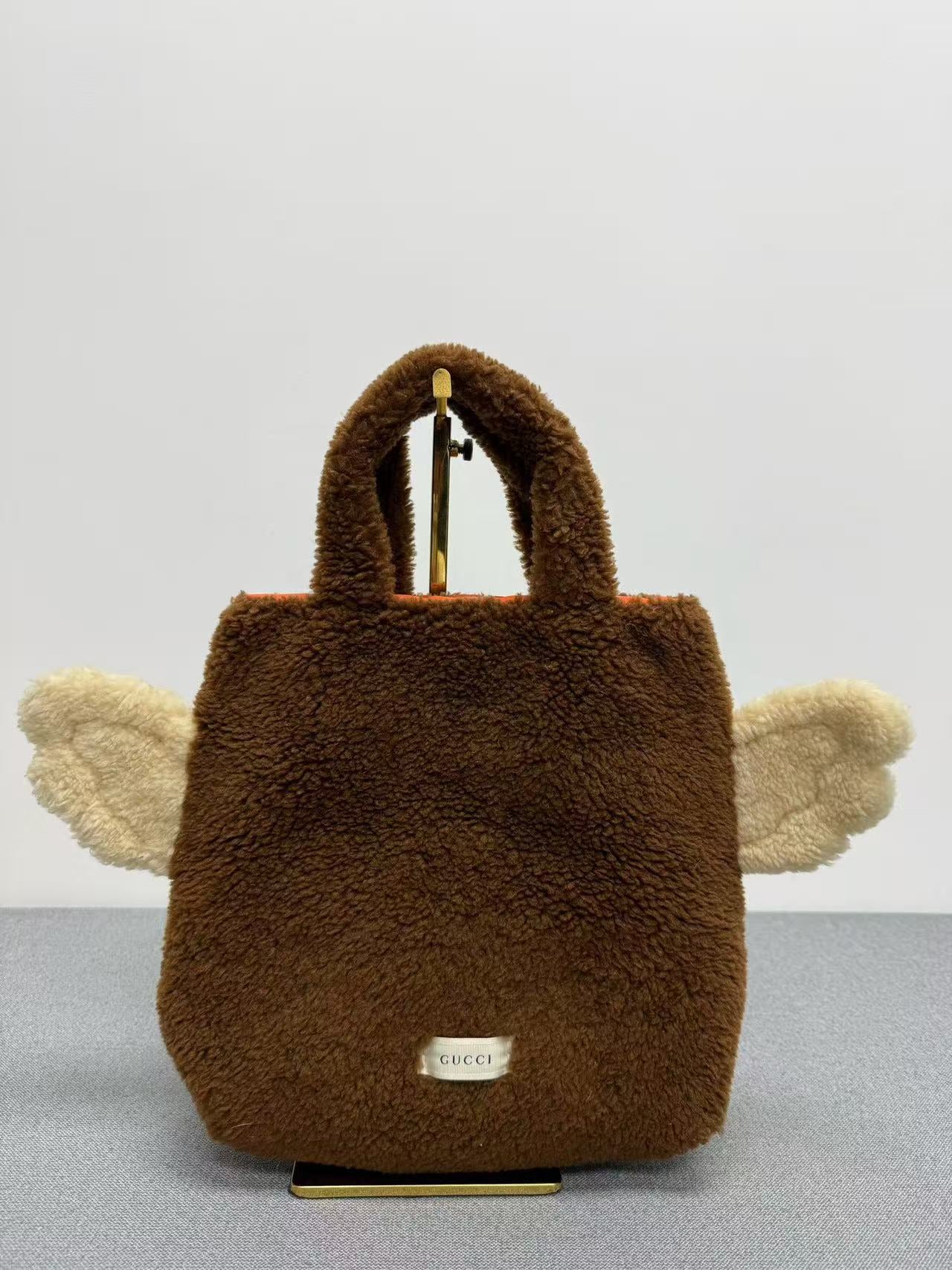 Gucci - Other - Faux fur - Brown - (mini)