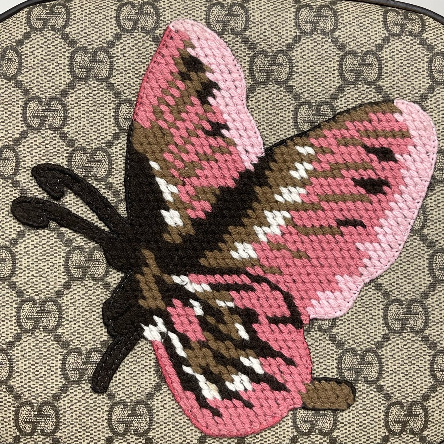 Gucci - Other - GG Supreme canvas with leather trim - Beige with brown trim and pink embroidery - (Mini)