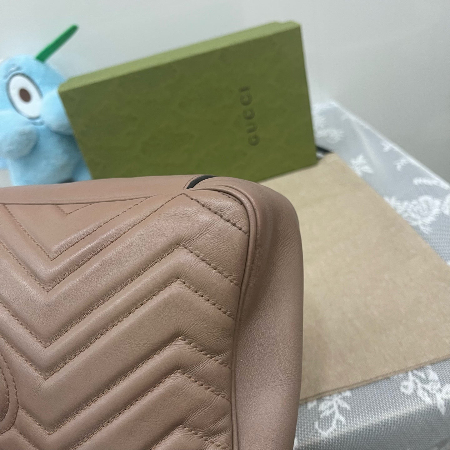 Gucci - Other - Leather - Beige - (Medium)