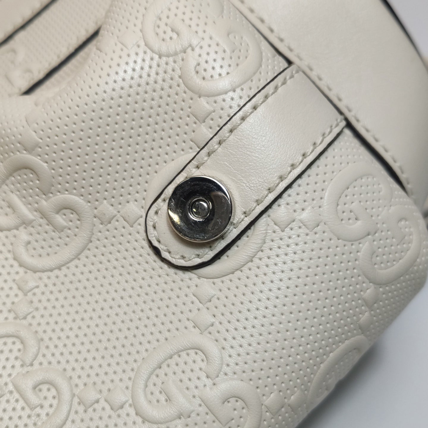 Gucci - Other - Leather - Beige - (medium)