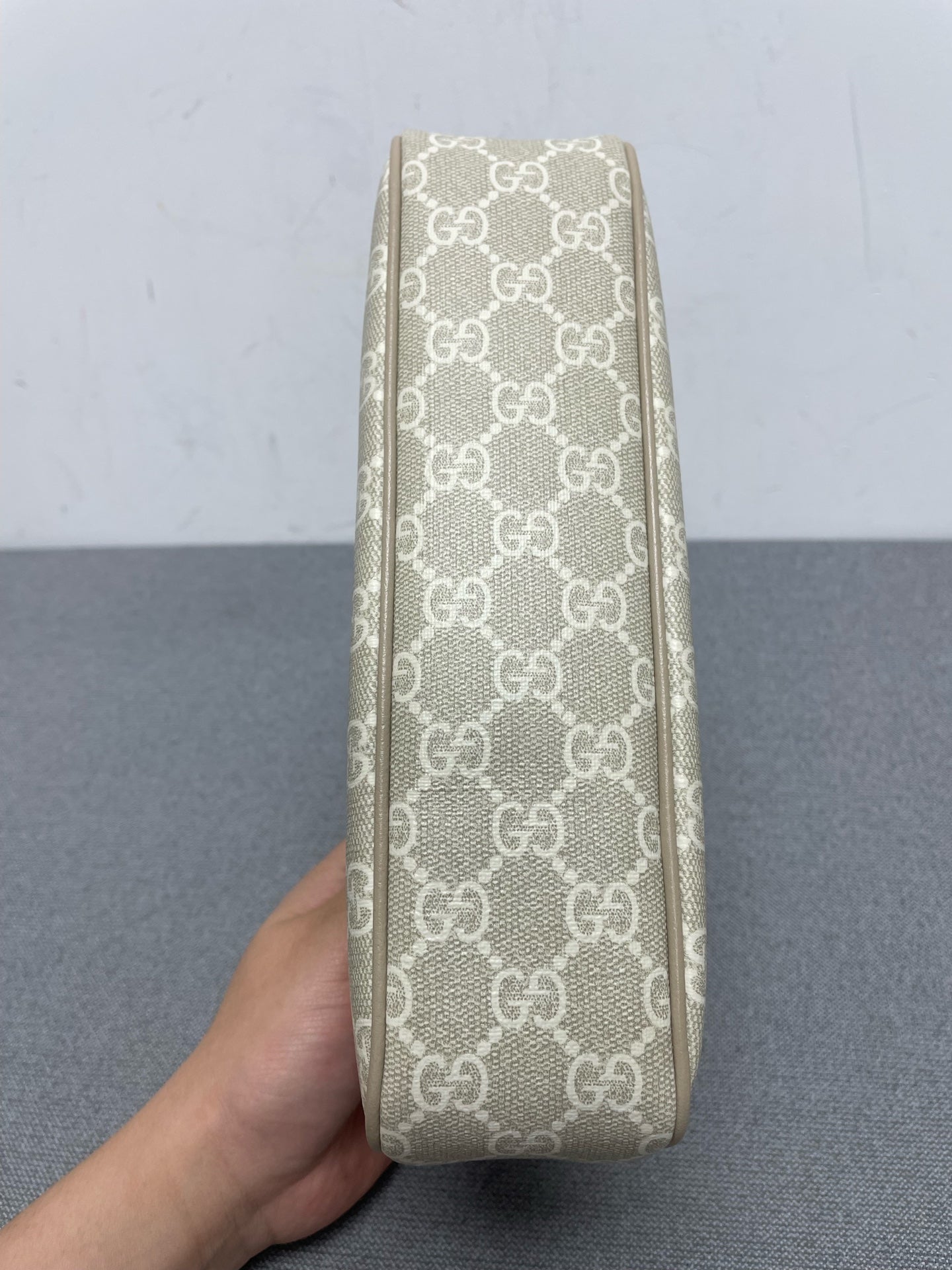 Gucci - Other - Leather - Beige - (mini)
