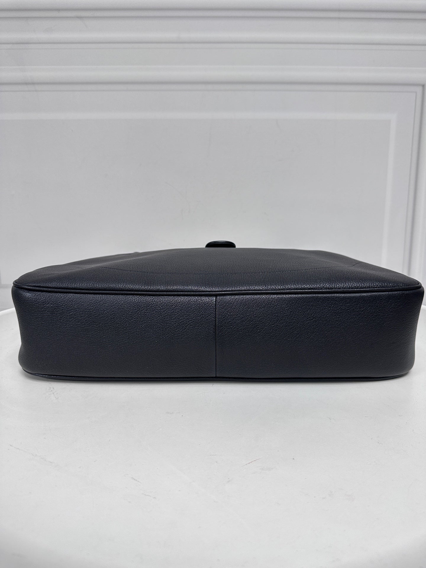 Gucci - Other - Leather - Black - (large)