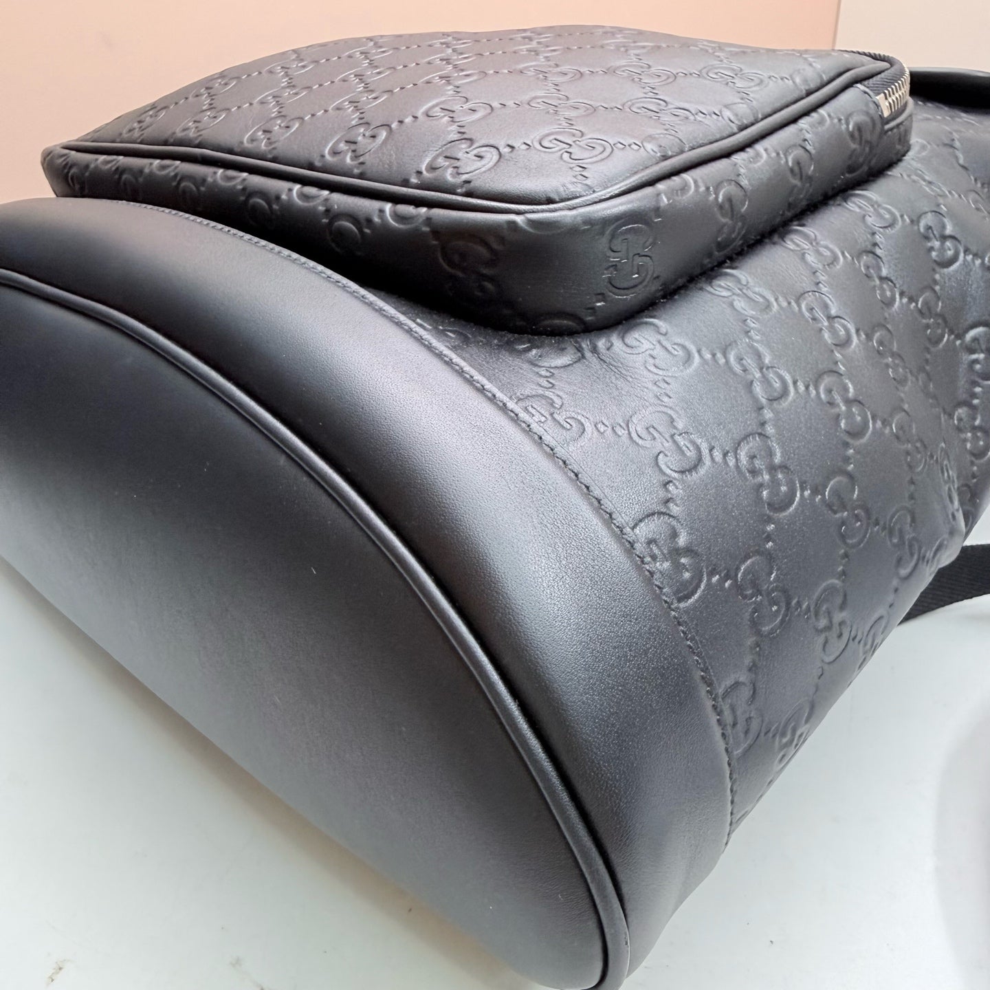 Gucci - Other - Leather - Black - (medium)