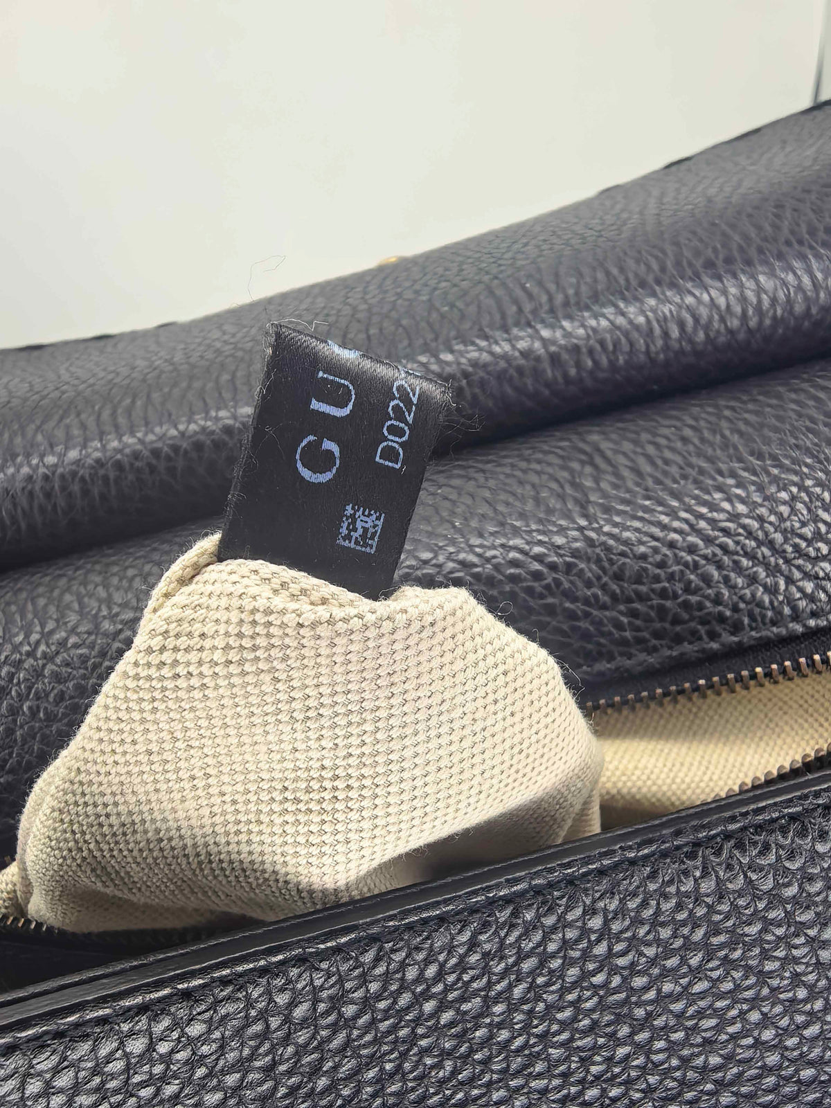 Gucci - Other - Leather - Black - (medium)