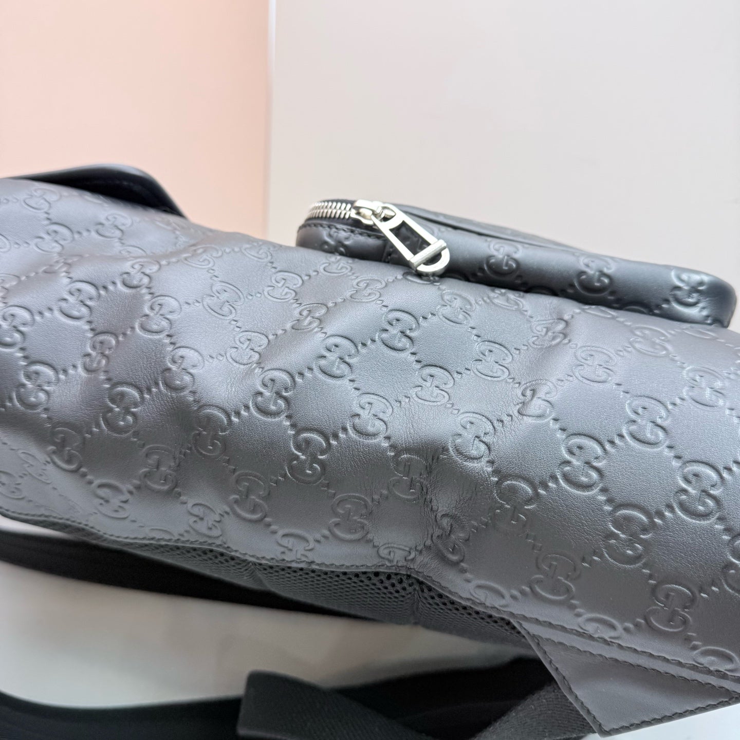 Gucci - Other - Leather - Black - (medium)