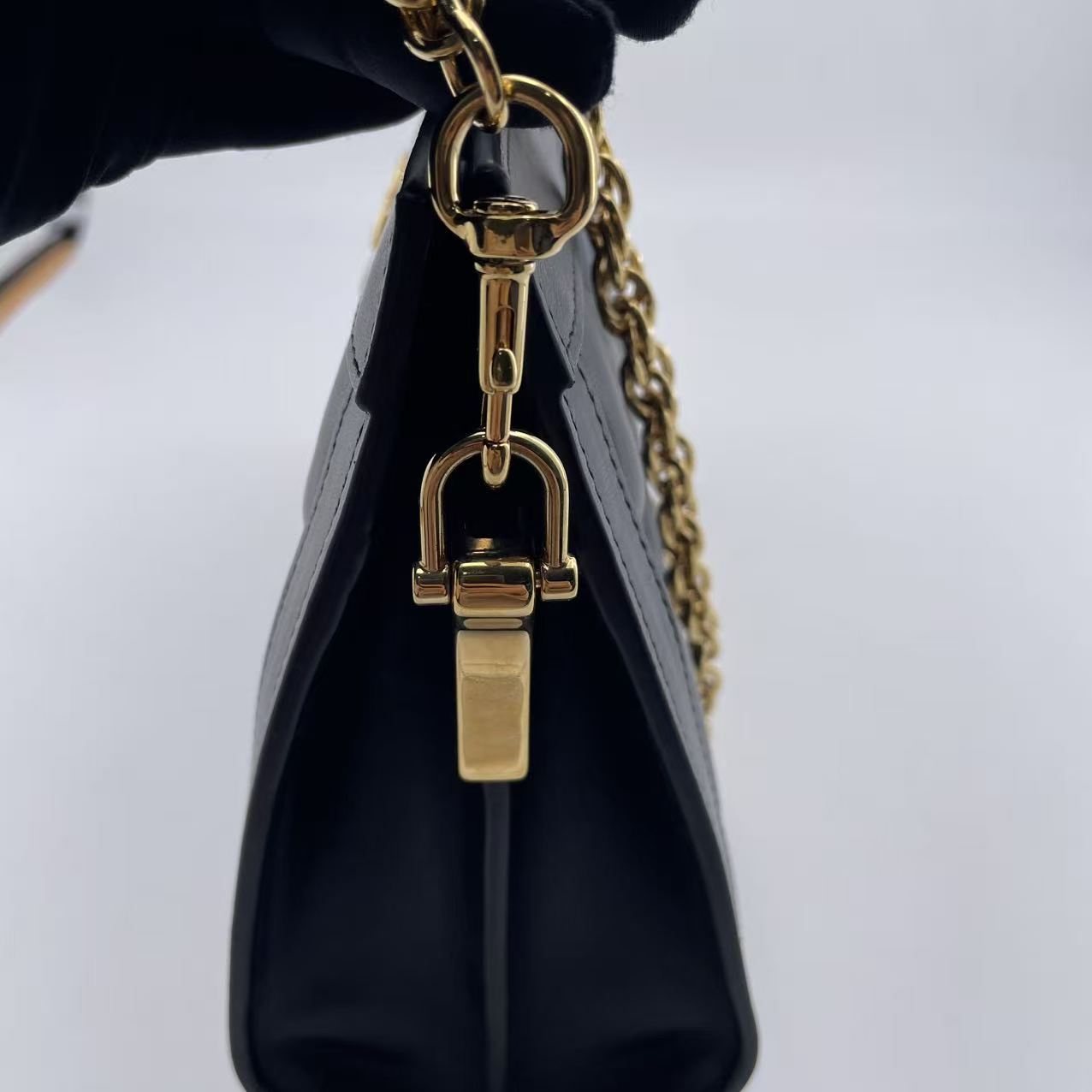 Gucci - Other - Leather - Black - (medium)