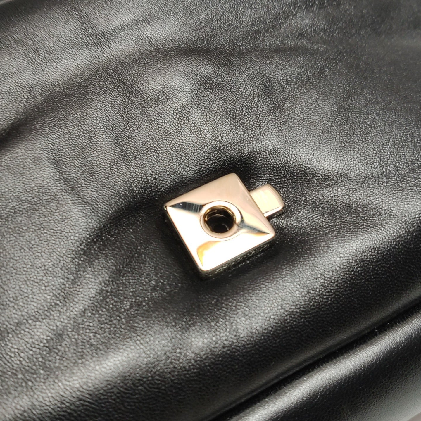 Gucci - Other - Leather - Black - (small)