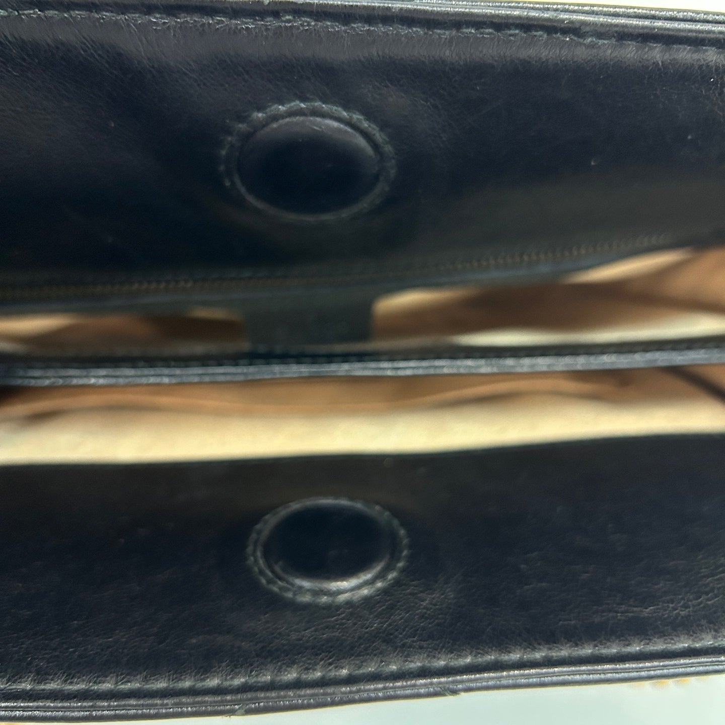Gucci - Other - Leather - Black - (small)