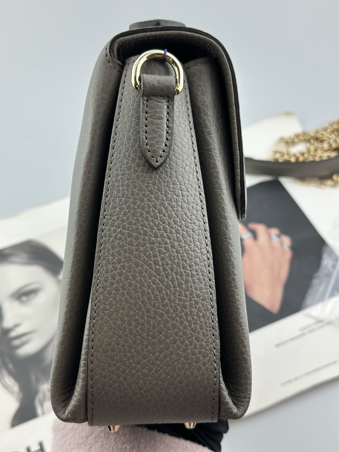 Gucci - Other - Leather - Grey - (medium)