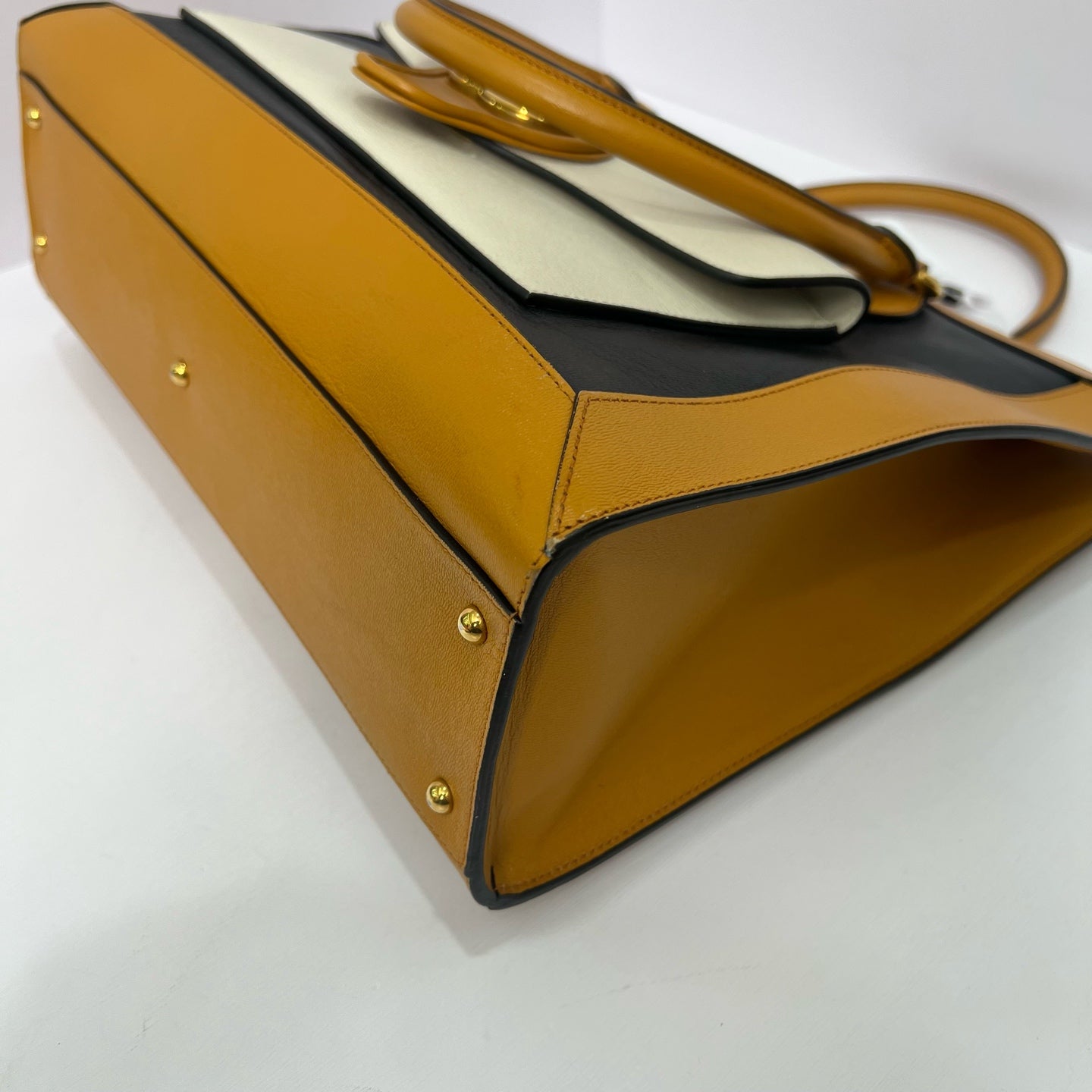 Gucci - Other - Leather - Multicolour - (medium)