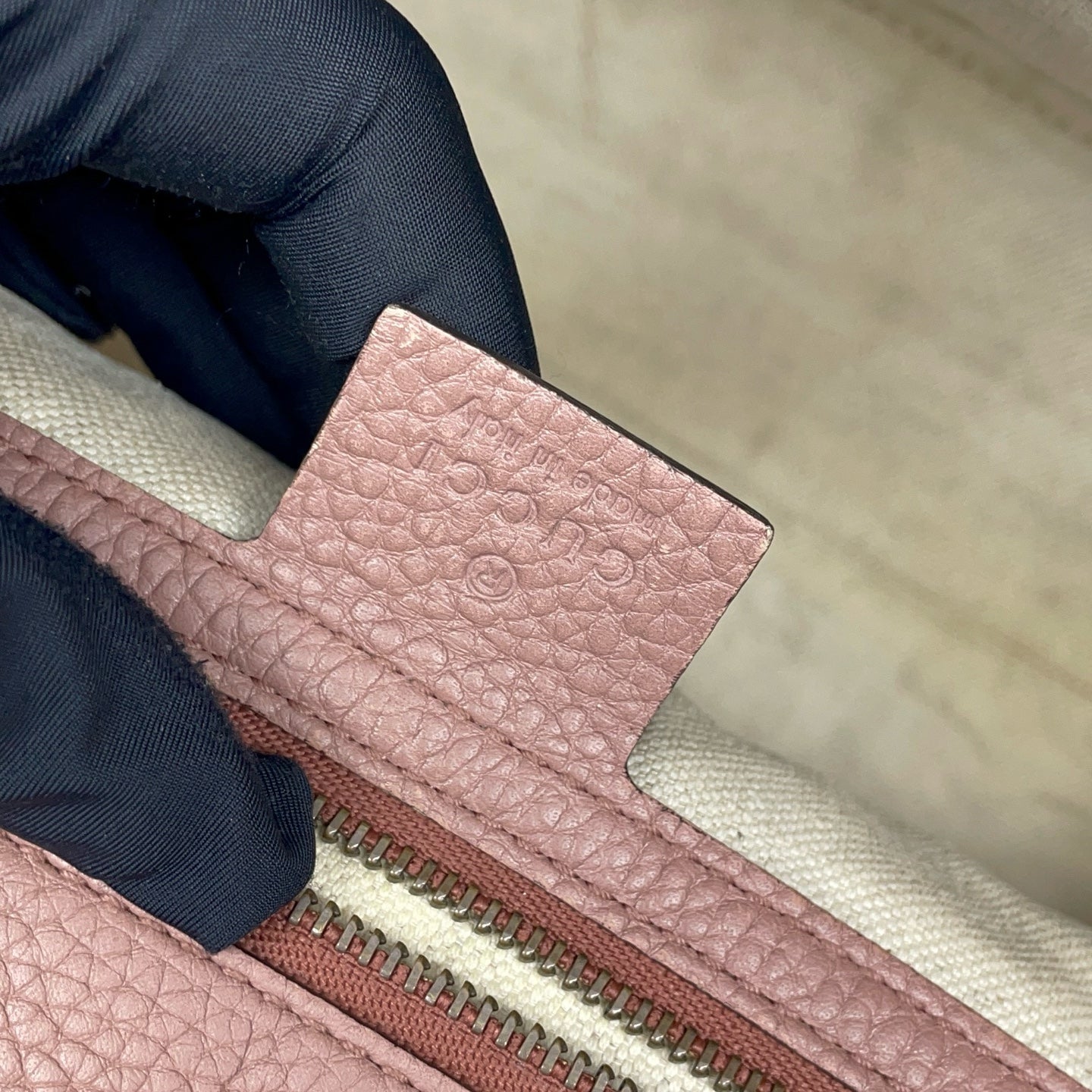 Gucci - Other - Leather - Pink - (medium)