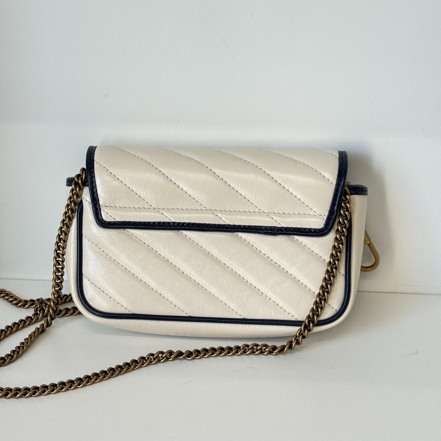 Gucci - Other - Leather - White - (mini)