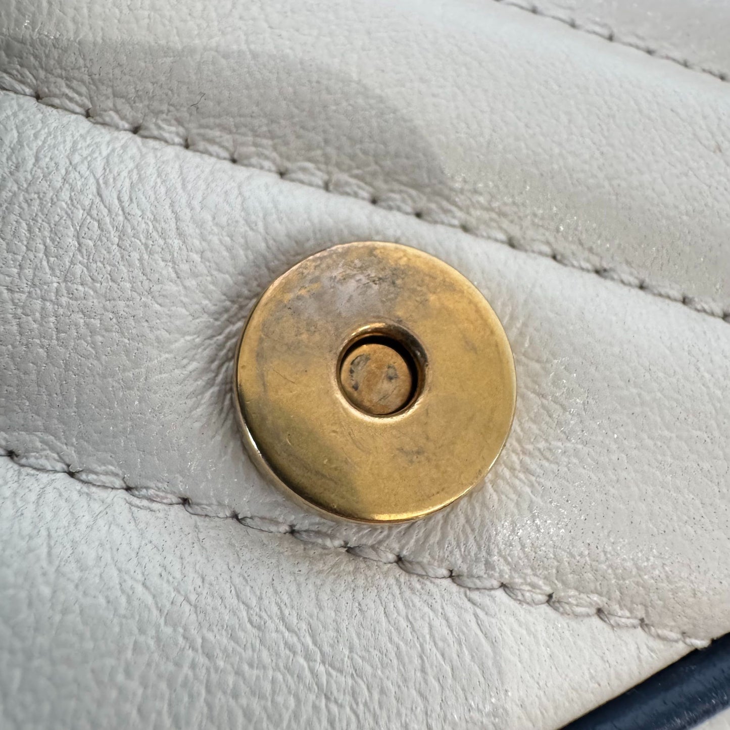 Gucci - Other - Leather - White - (mini)