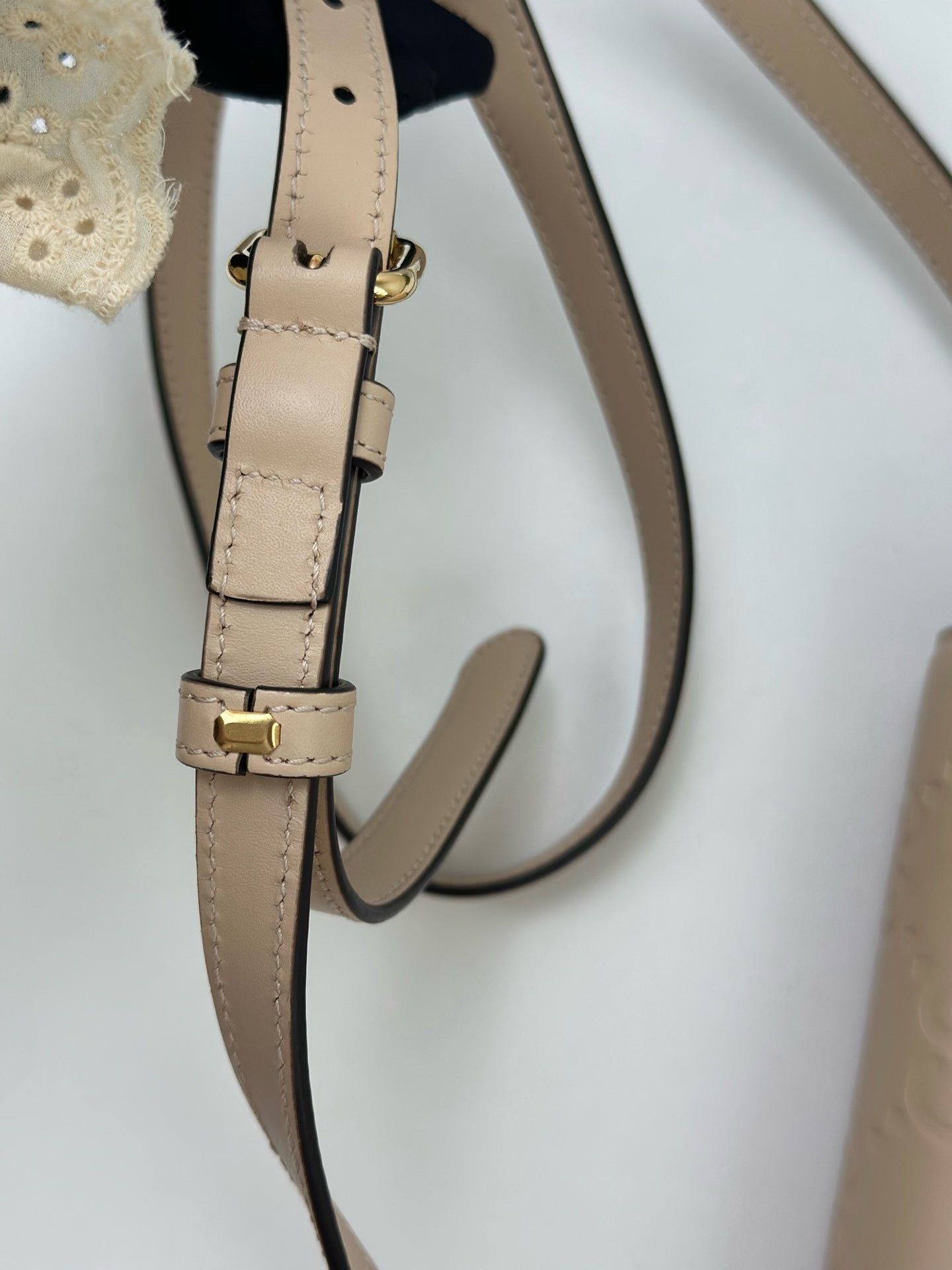 Gucci - Other - Leather - White - (mini)