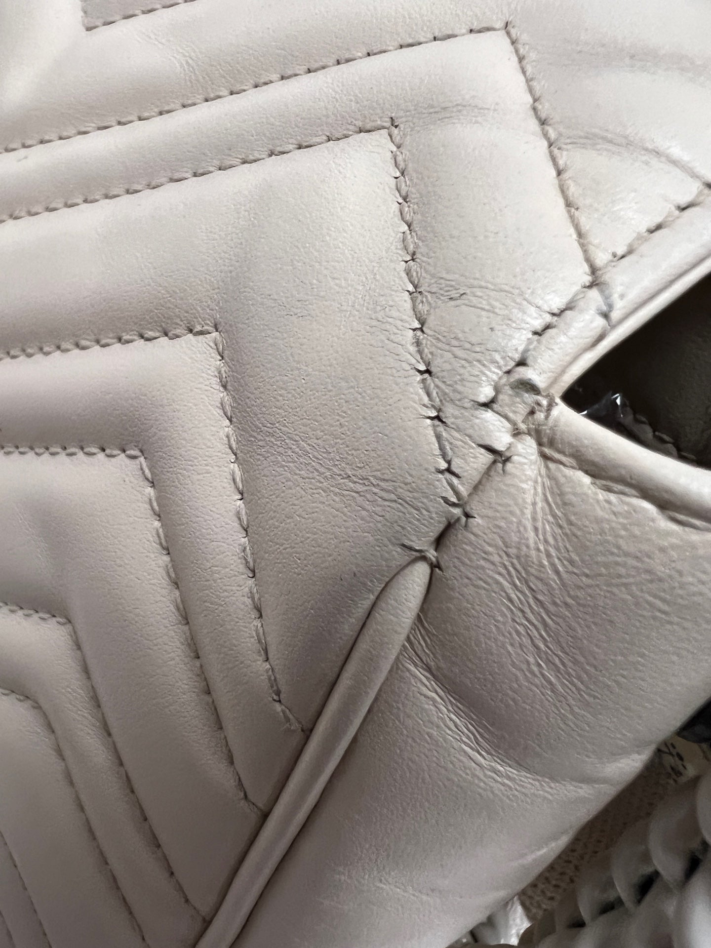 Gucci - Other - Leather - White - (mini)