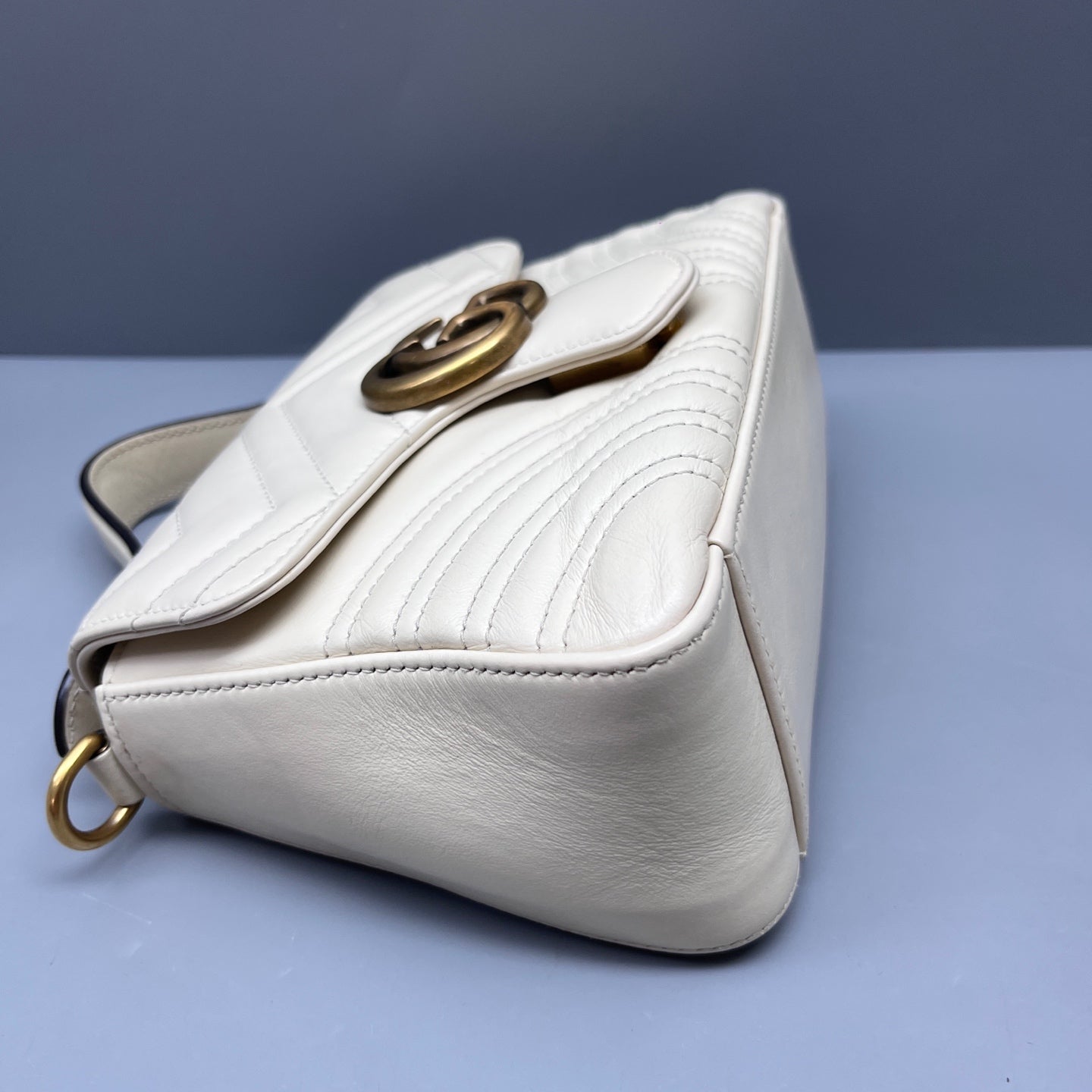Gucci - Other - Leather - White - (small)