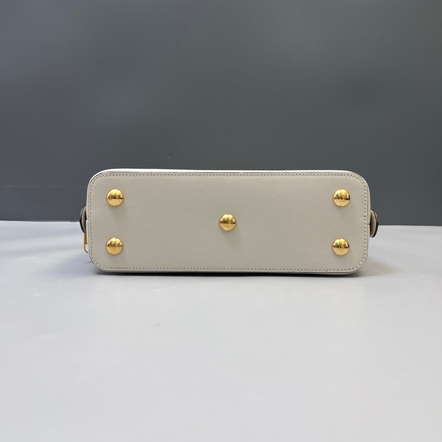 Gucci - Other - Leather - White - (small)