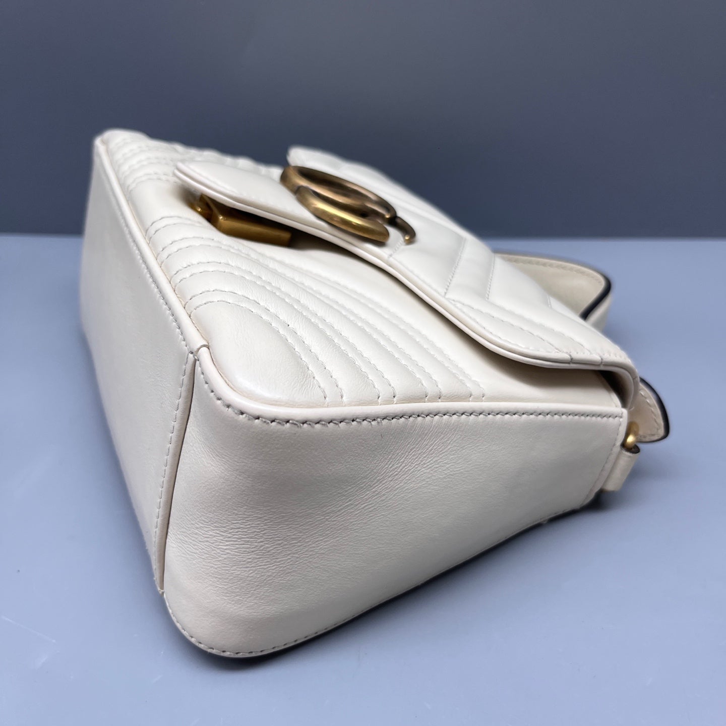 Gucci - Other - Leather - White - (small)