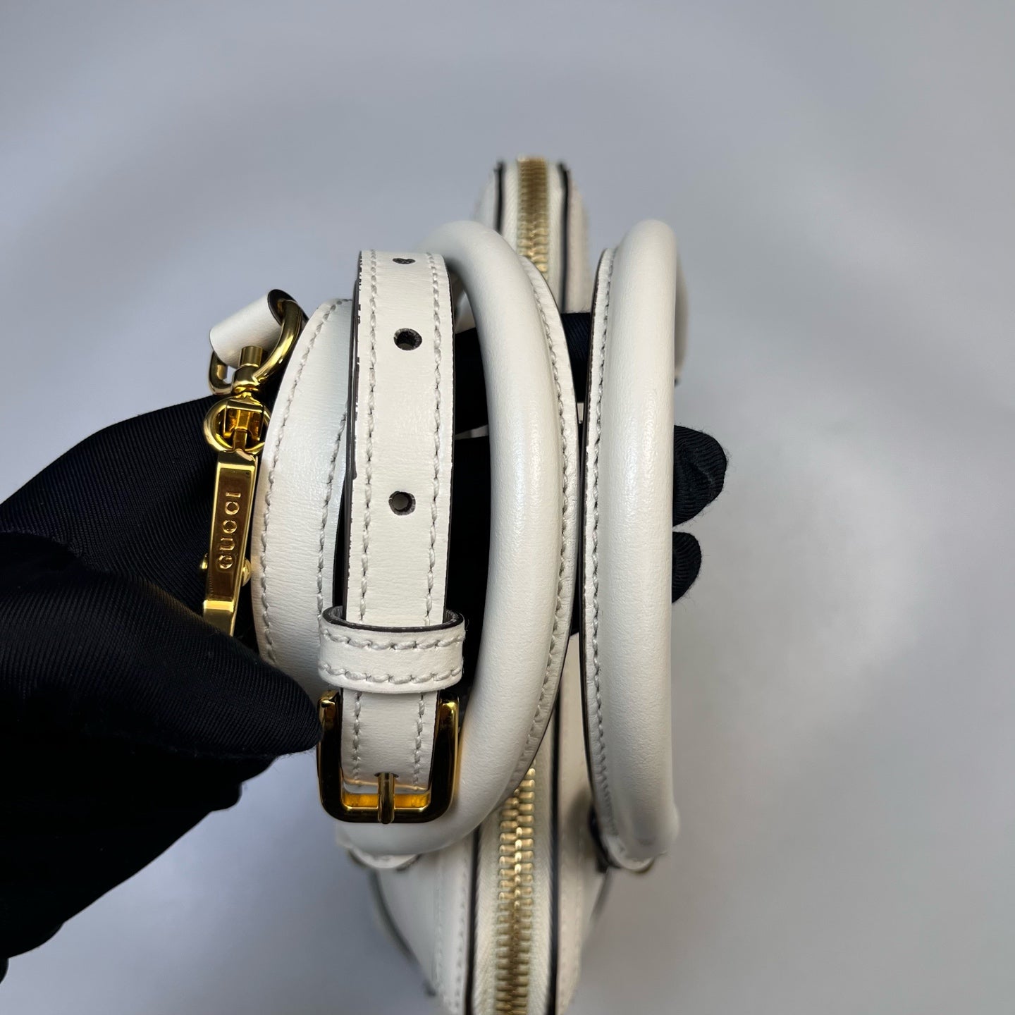 Gucci - Other - Leather - White - (small)