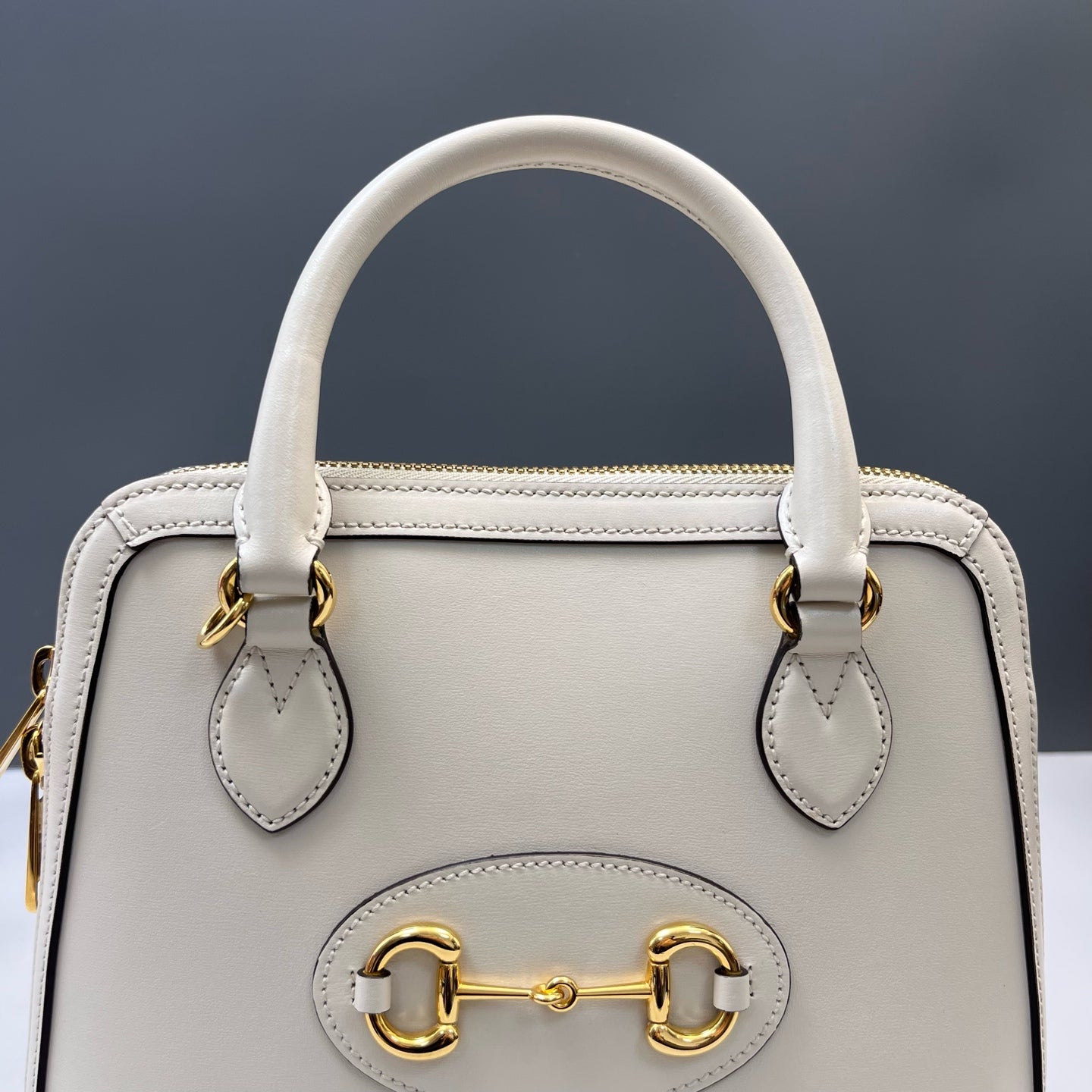 Gucci - Other - Leather - White - (small)