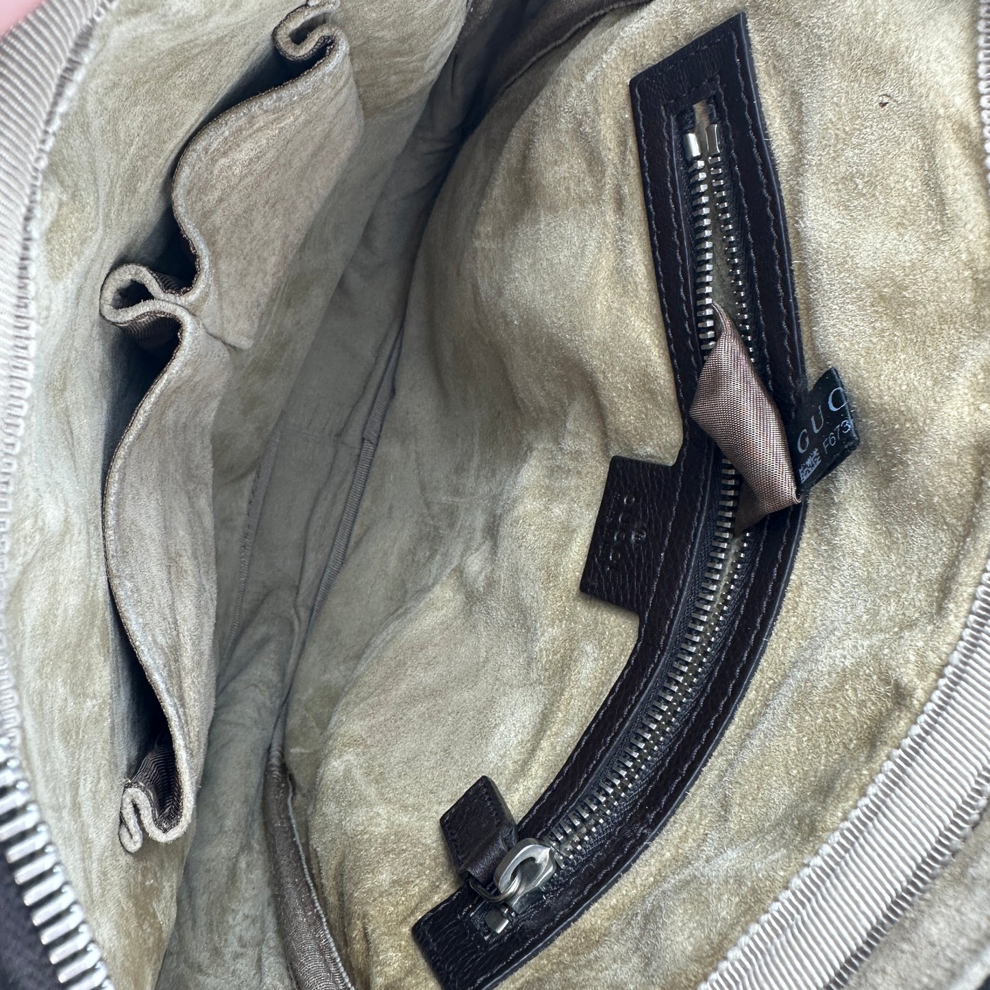 Gucci - Other - Pebbled leather - Black - (medium)