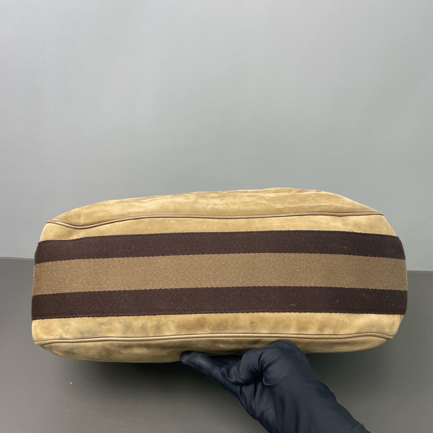 Gucci - Other - Suede - Brown - (medium)