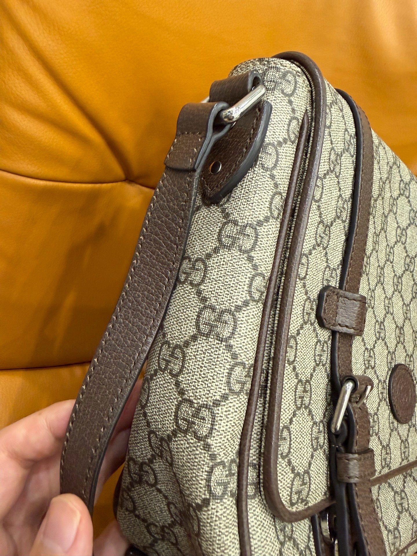 Gucci - Other - Synthetic - Beige - (Medium)