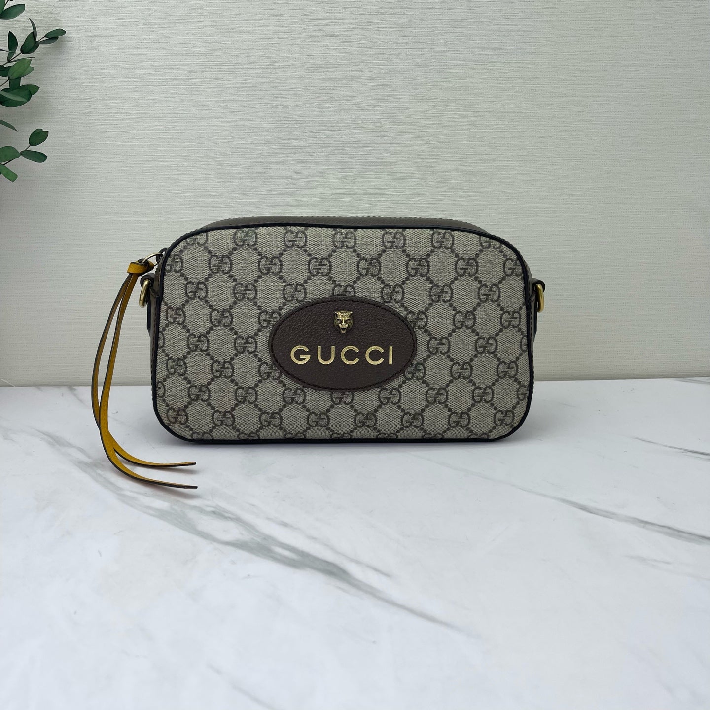 Gucci - Other - Synthetic - Beige - (small)