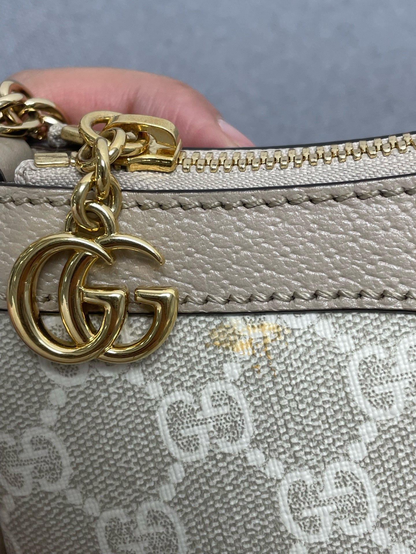 Gucci - Other - Synthetic - Beige - (small)