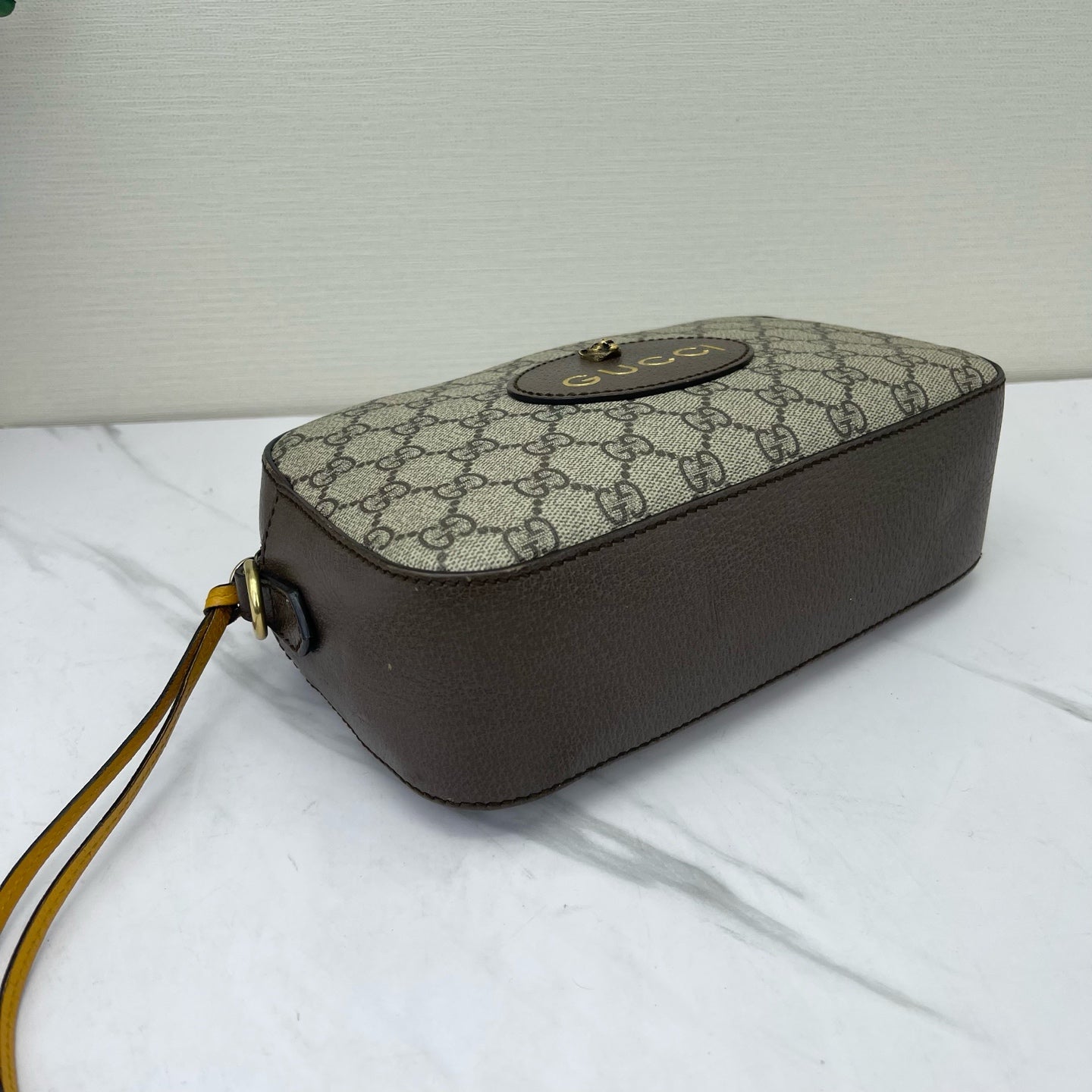Gucci - Other - Synthetic - Beige - (small)