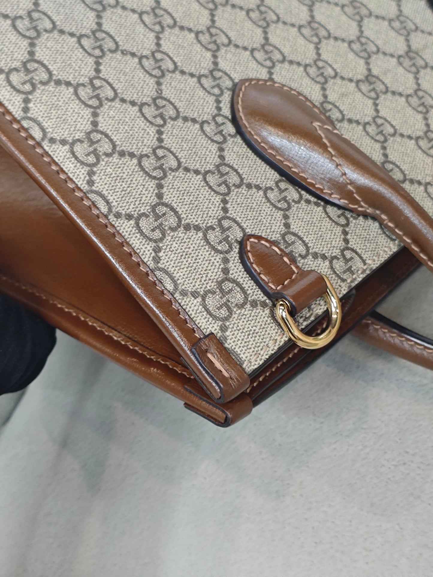 Gucci - Other - Synthetic - Beige - (small)