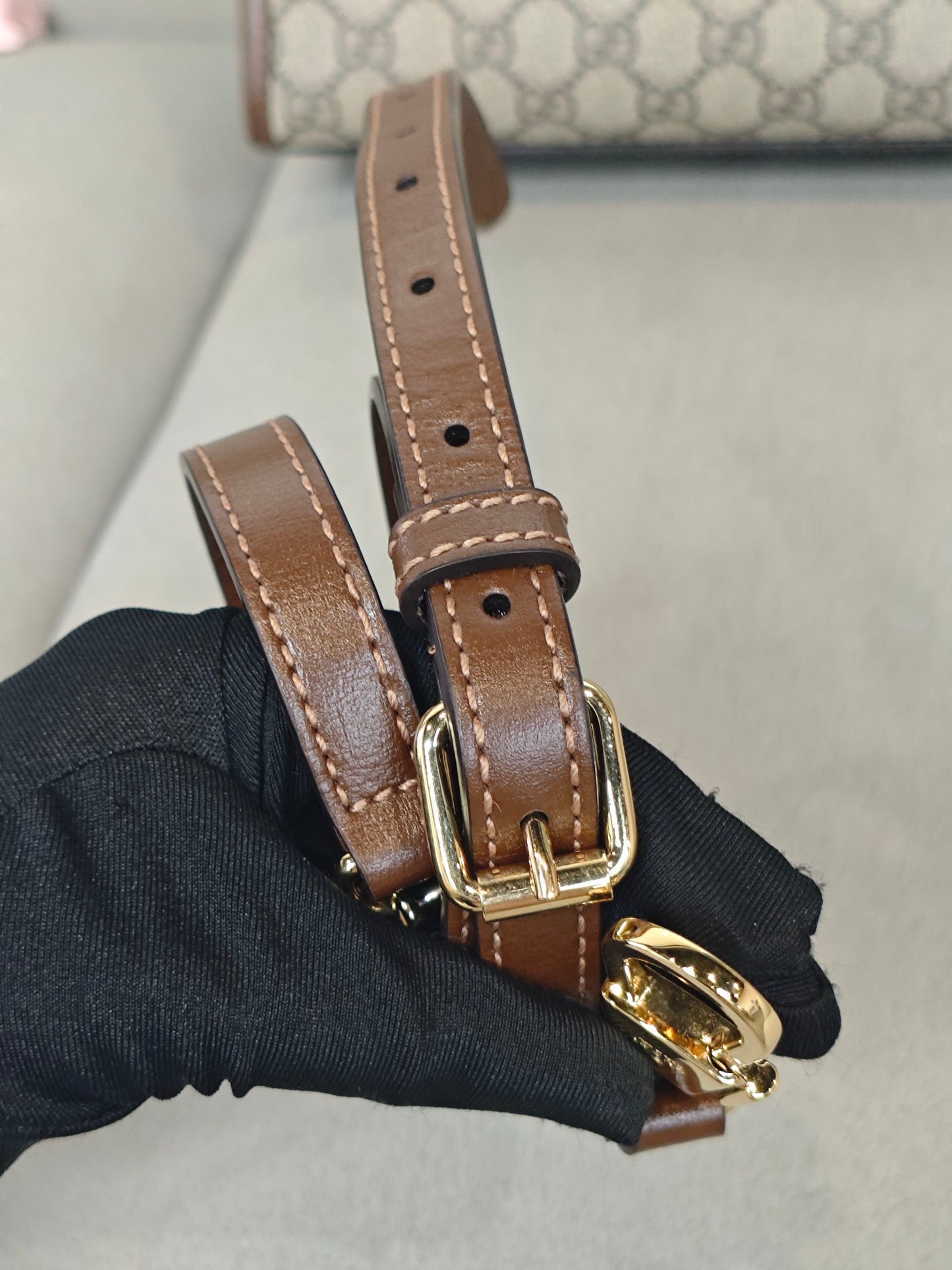 Gucci - Other - Synthetic - Beige - (small)