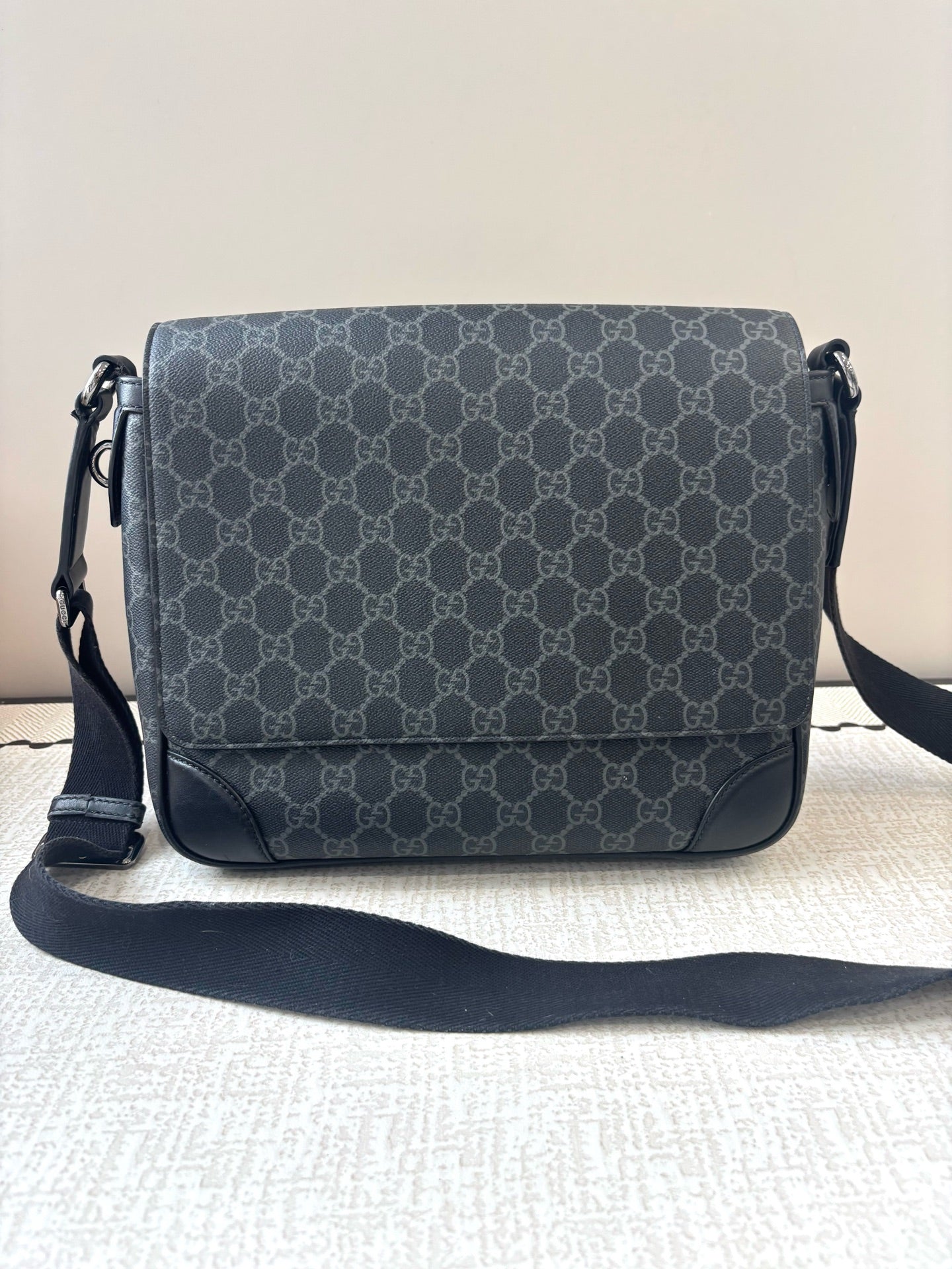 Gucci - Other - Synthetic - Black - (medium)