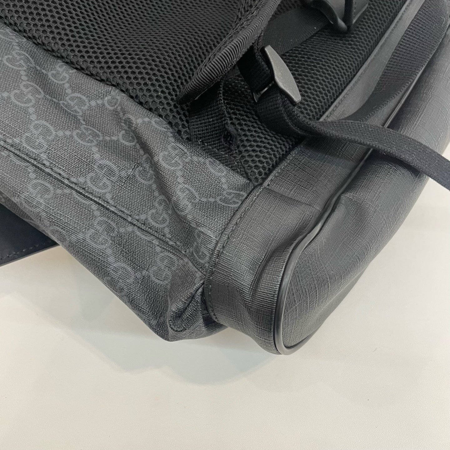 Gucci - Other - Synthetic - Black - (medium)