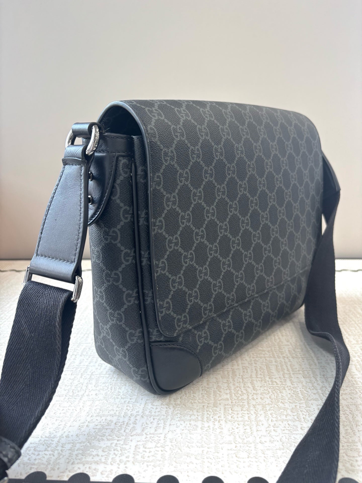 Gucci - Other - Synthetic - Black - (medium)