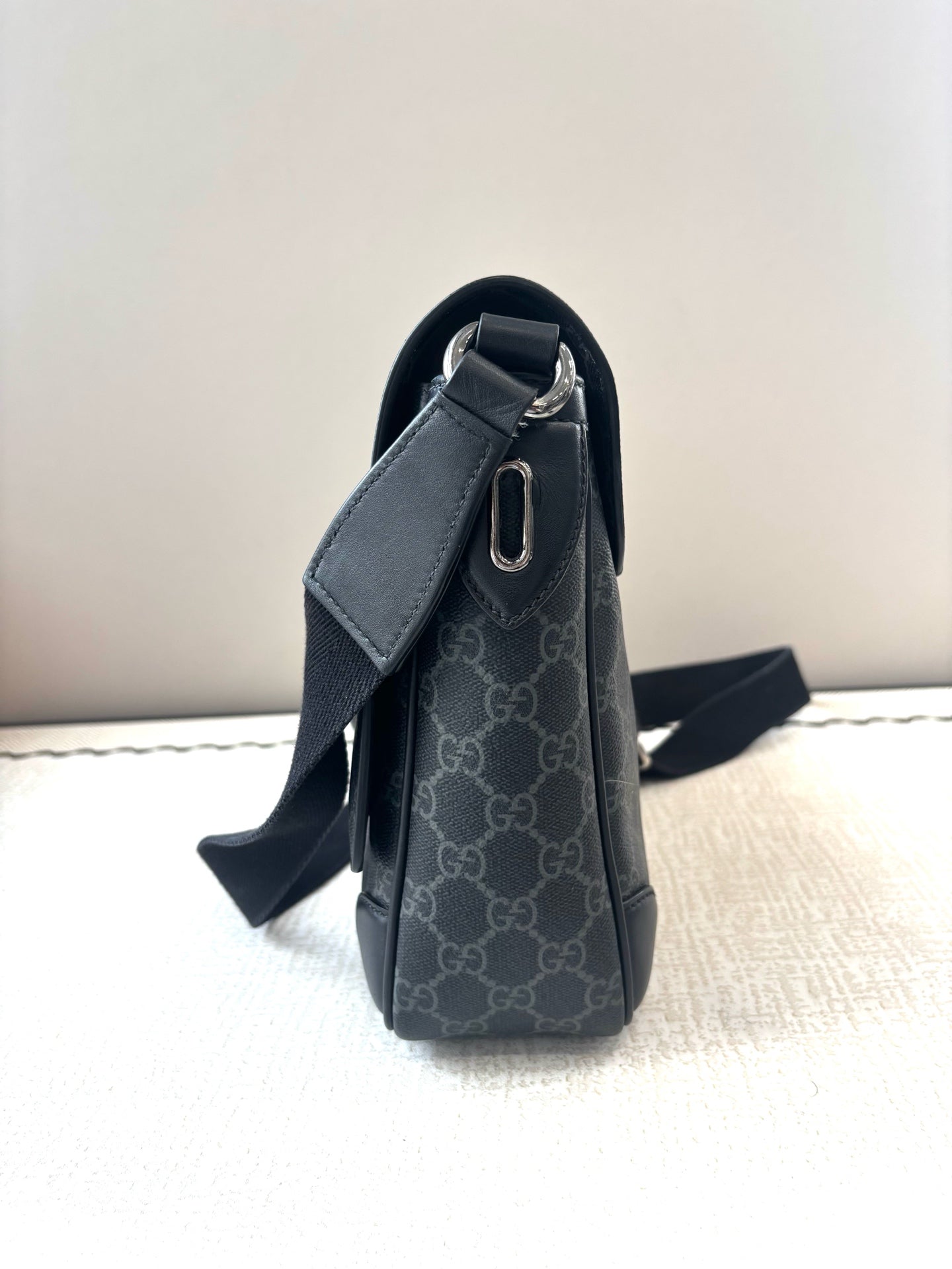 Gucci - Other - Synthetic - Black - (medium)