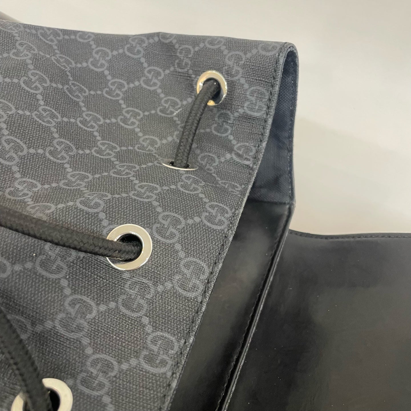 Gucci - Other - Synthetic - Black - (medium)