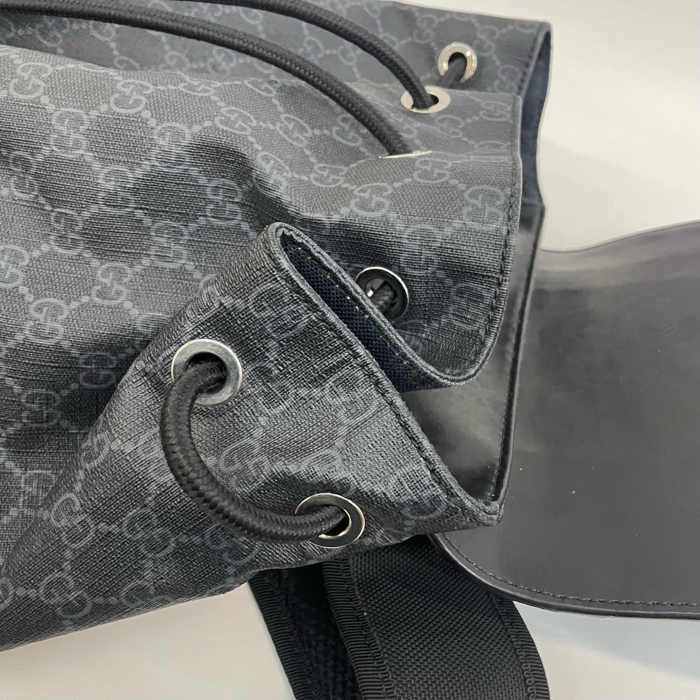 Gucci - Other - Synthetic - Black - (medium)