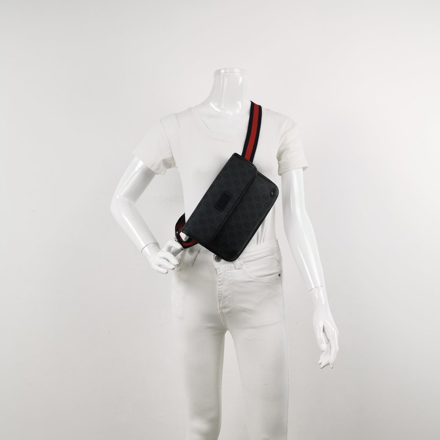 Gucci - Other - Synthetic - Black - (small)