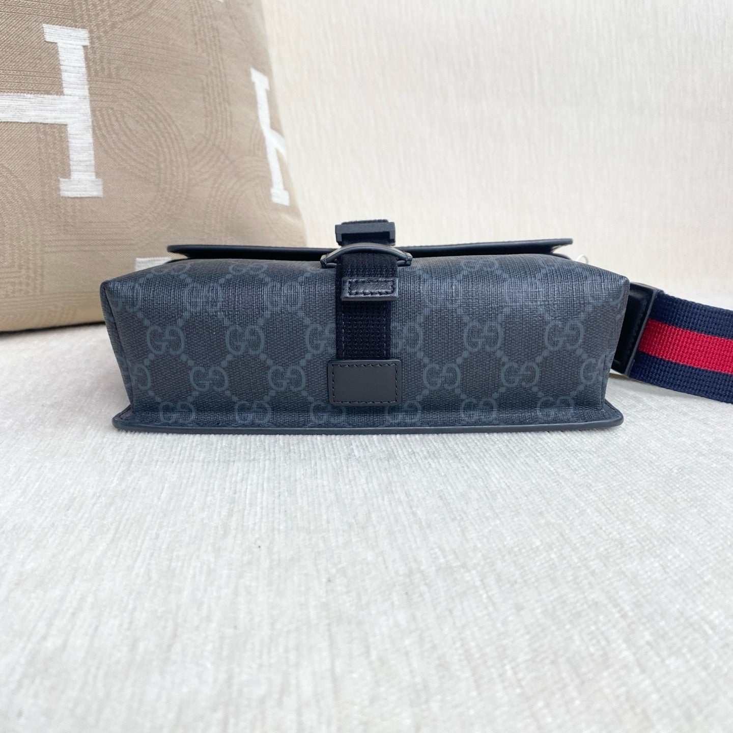 Gucci - Other - Synthetic - Black - (Small)