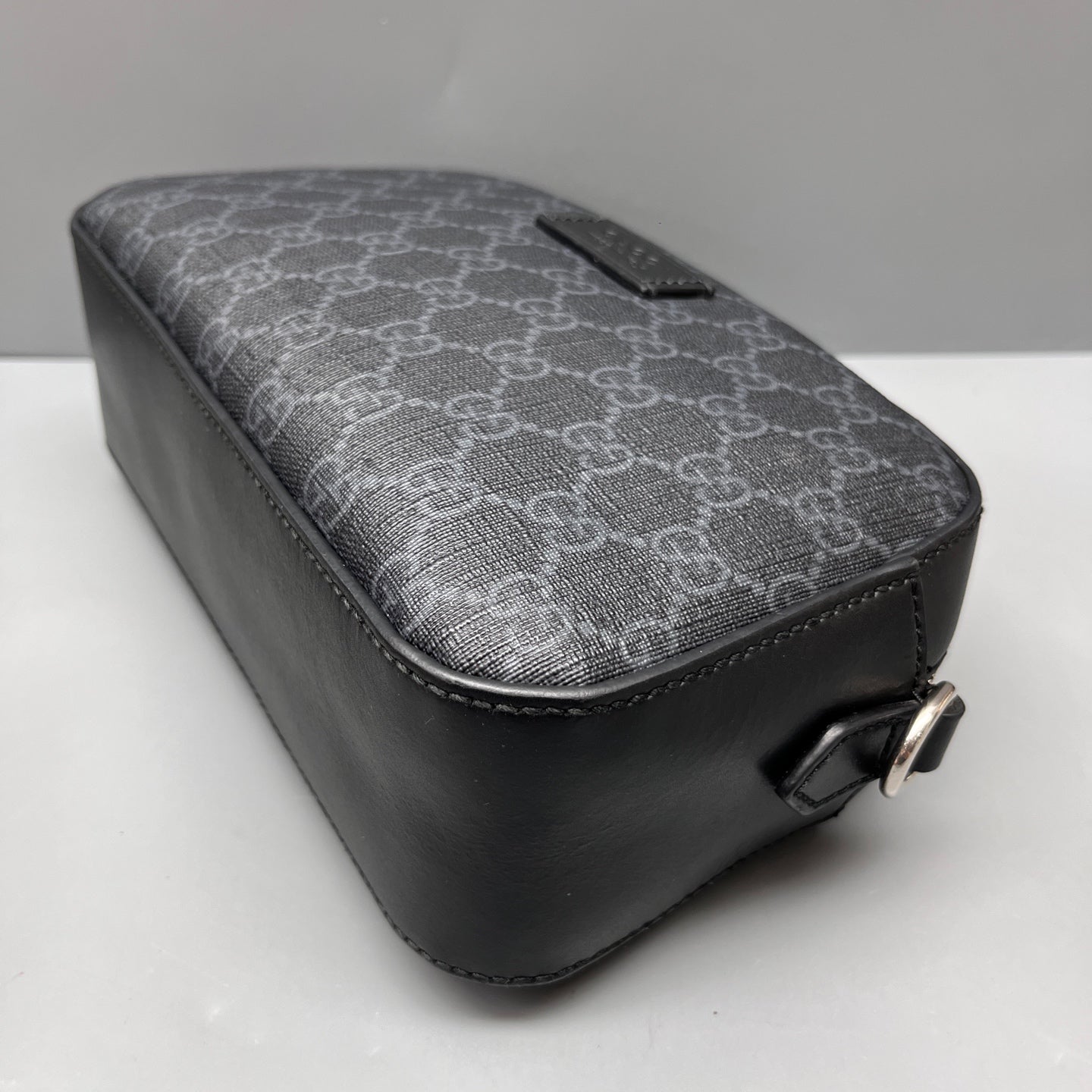 Gucci - Other - Synthetic - Black - (Small)