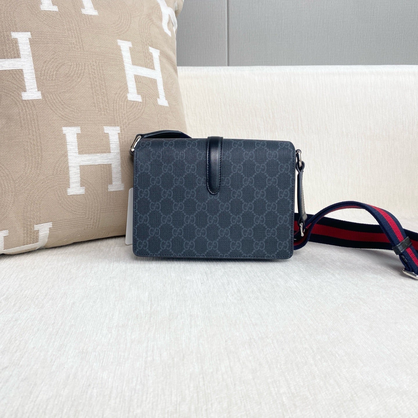 Gucci - Other - Synthetic - Black - (Small)