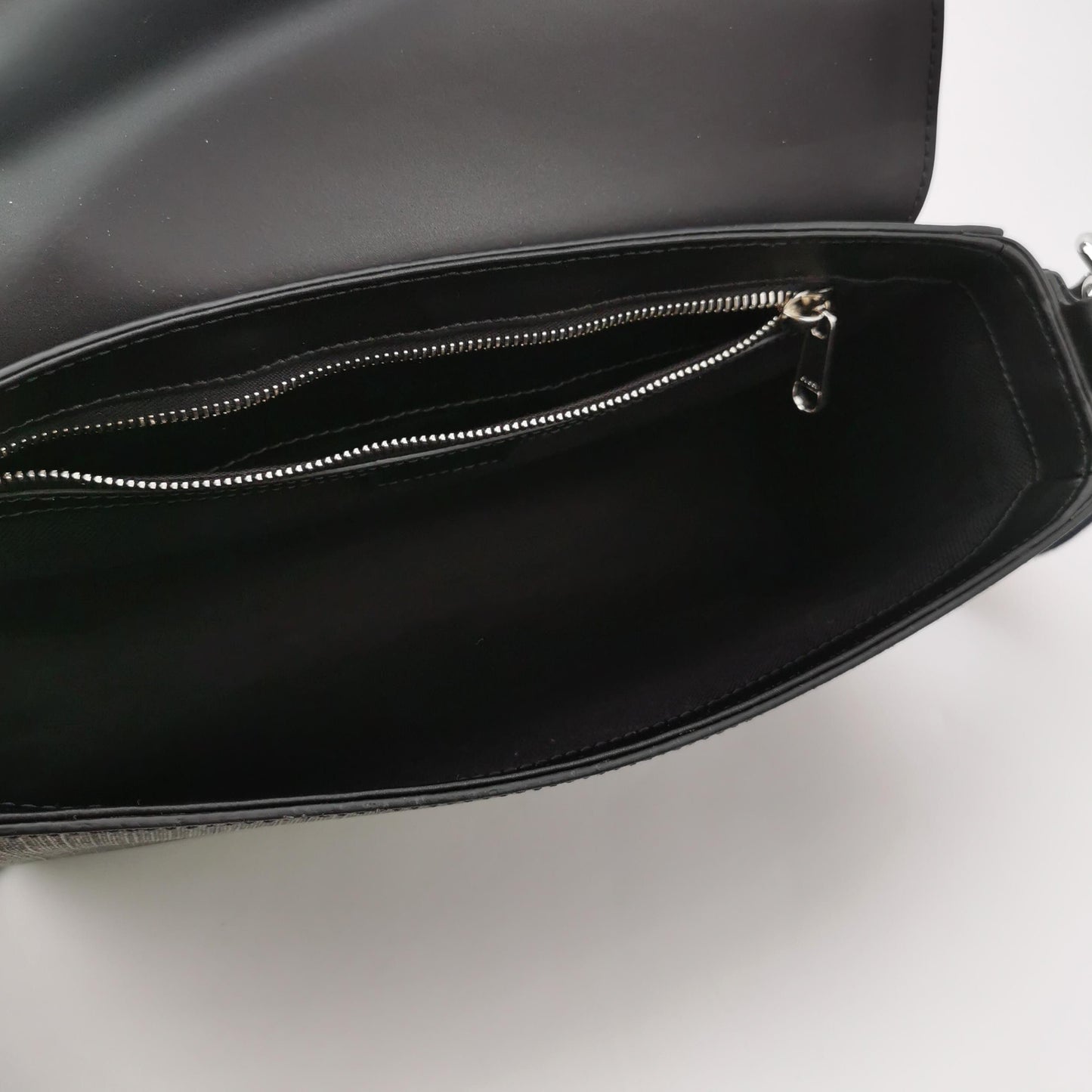 Gucci - Other - Synthetic - Black - (small)