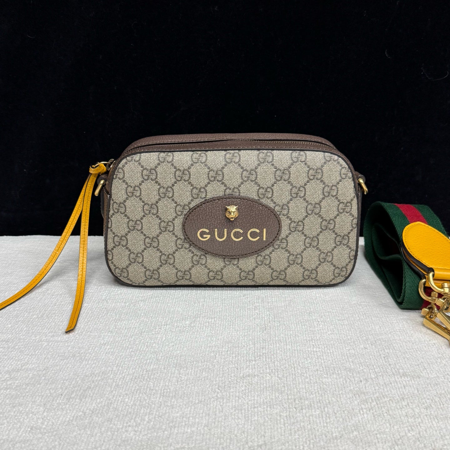 Gucci - Other - Synthetic - Brown - (small)