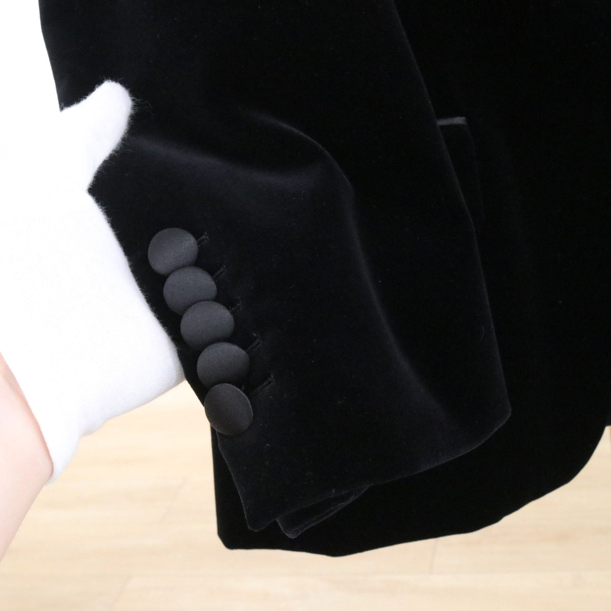 Gucci - Other - Velvet - Black - (38)