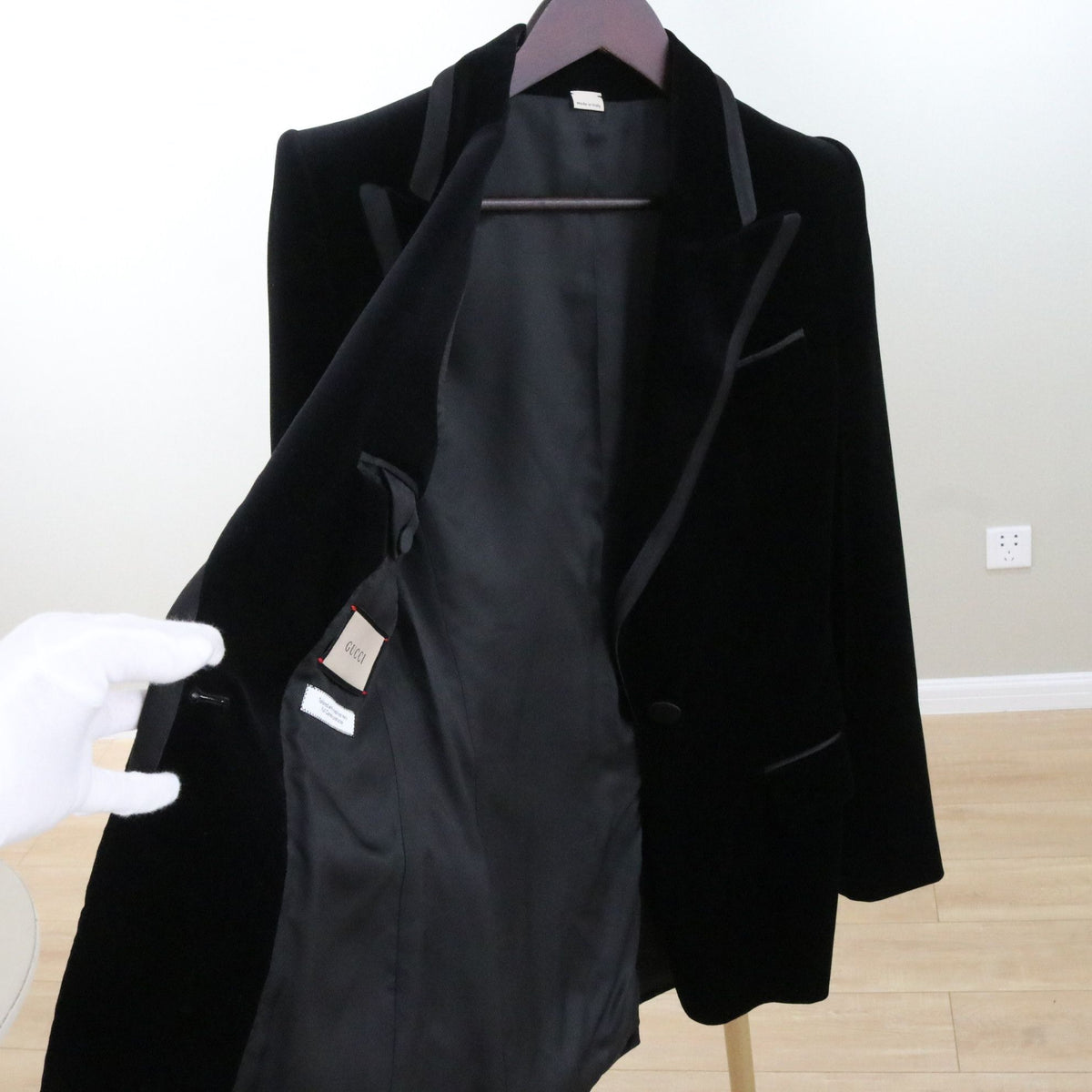 Gucci - Other - Velvet - Black - (38)