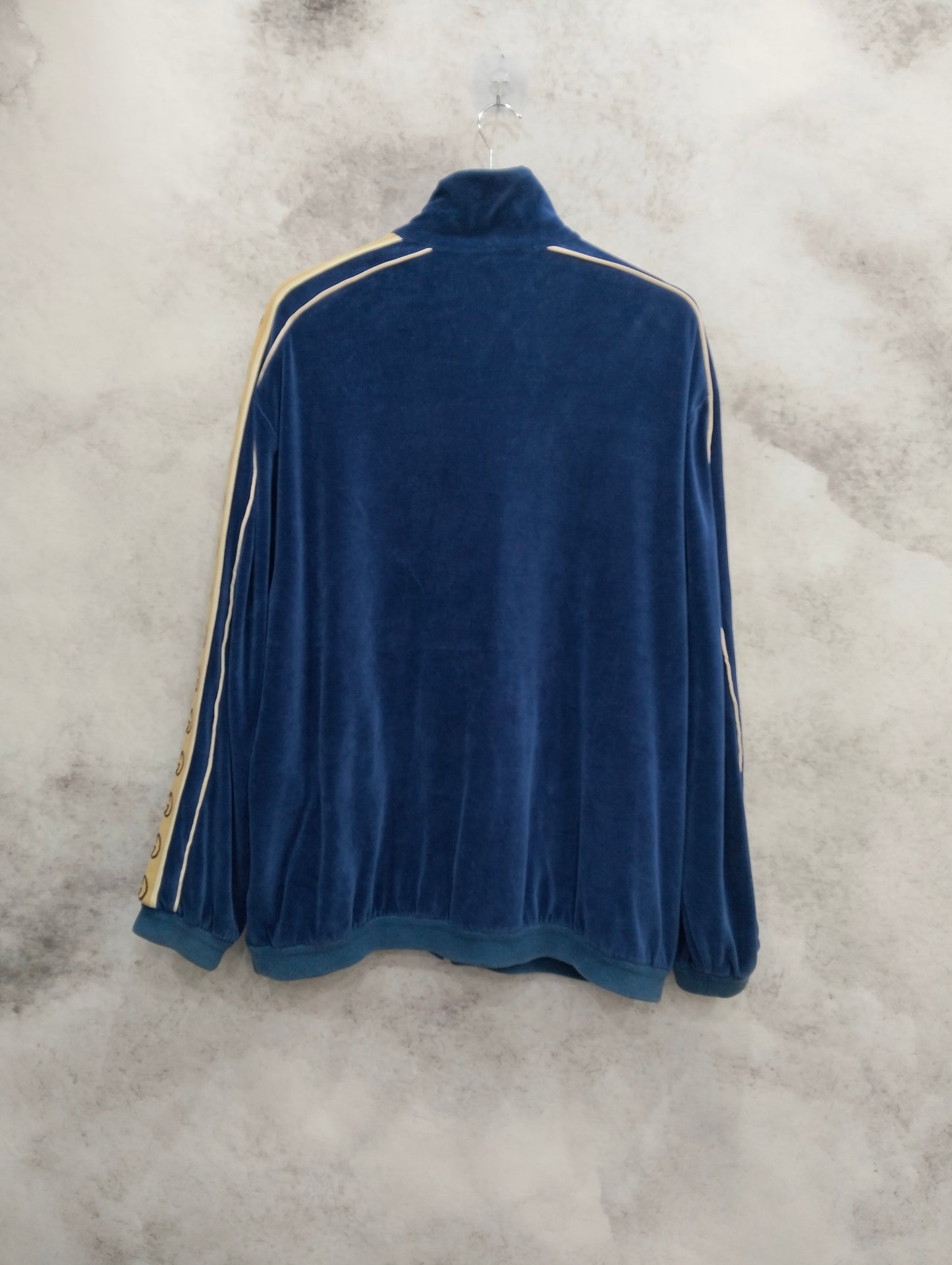 Gucci - Other - Velvet - Blue - (M)