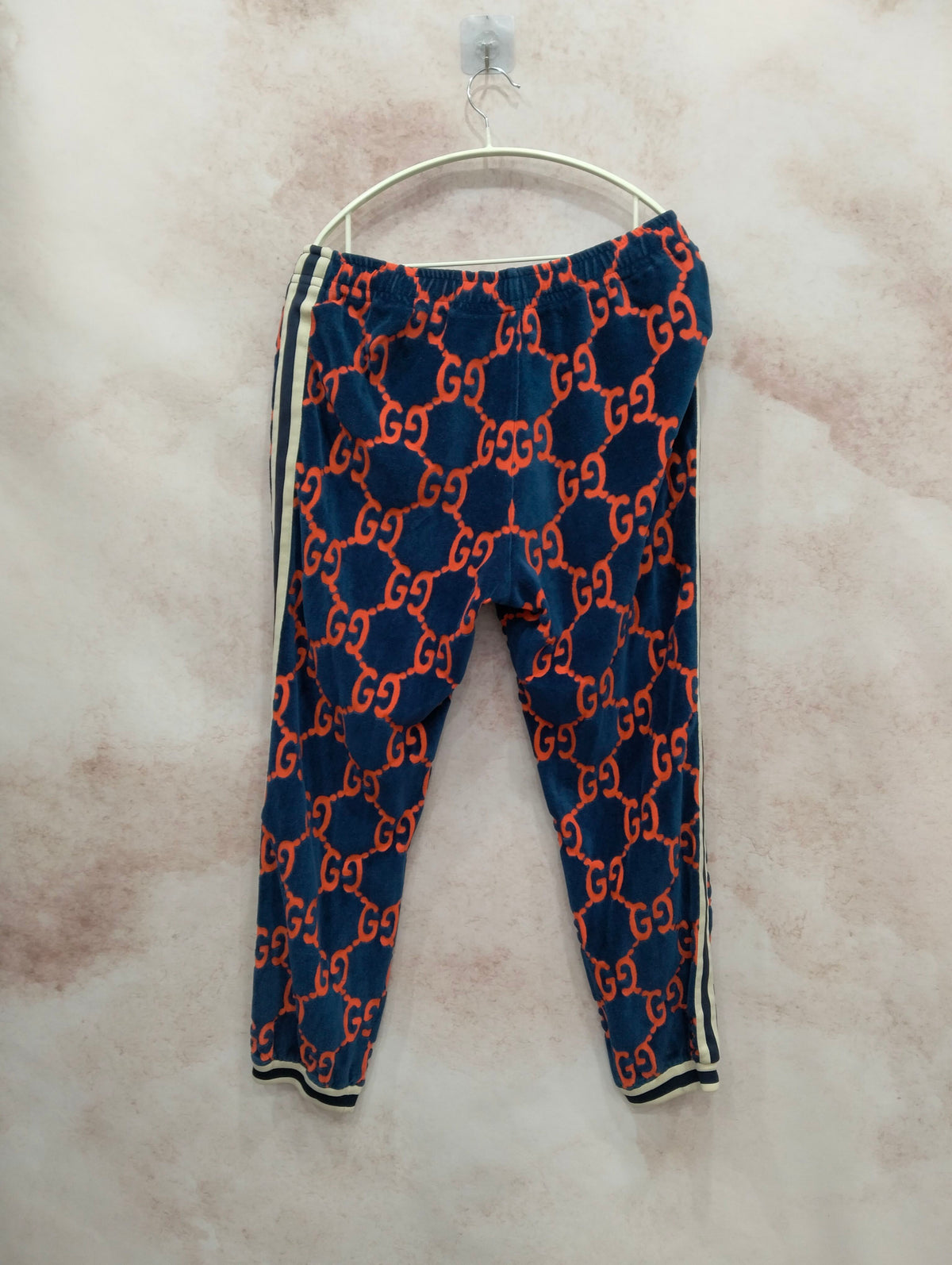 Gucci - Other - Velvet - Blue - (M)
