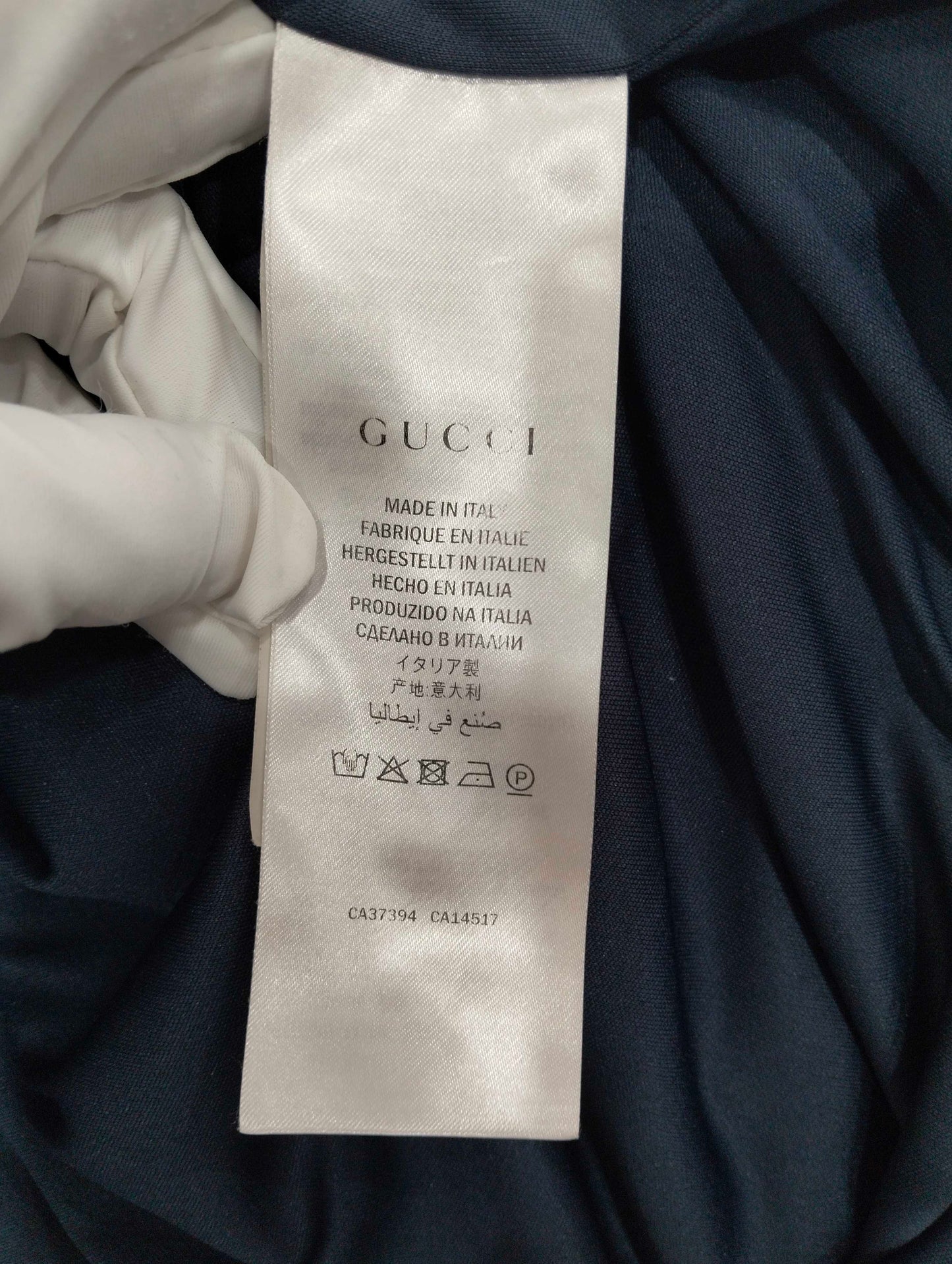 Gucci - Other - Velvet - Blue - (M)