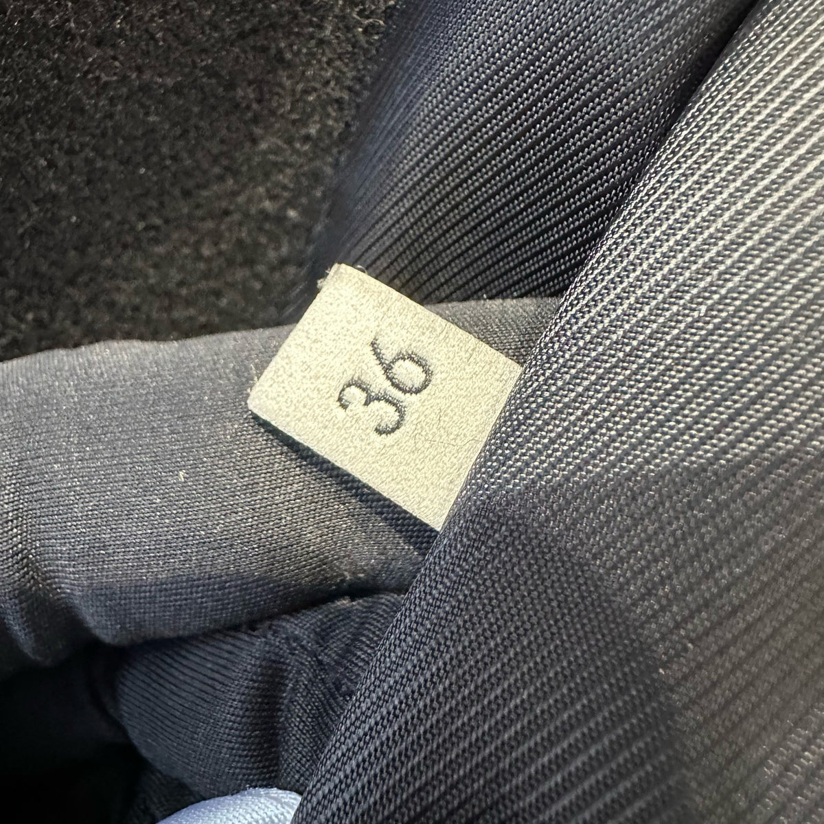 Gucci - Other - Wool - Black - (36)